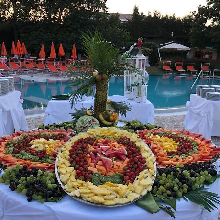 Hotel Eliseo Terme مونتيجروتو تيرمي المظهر الخارجي الصورة