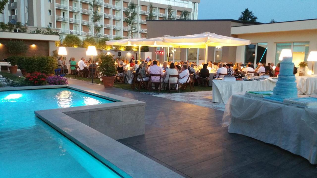 Hotel Eliseo Terme مونتيجروتو تيرمي المظهر الخارجي الصورة