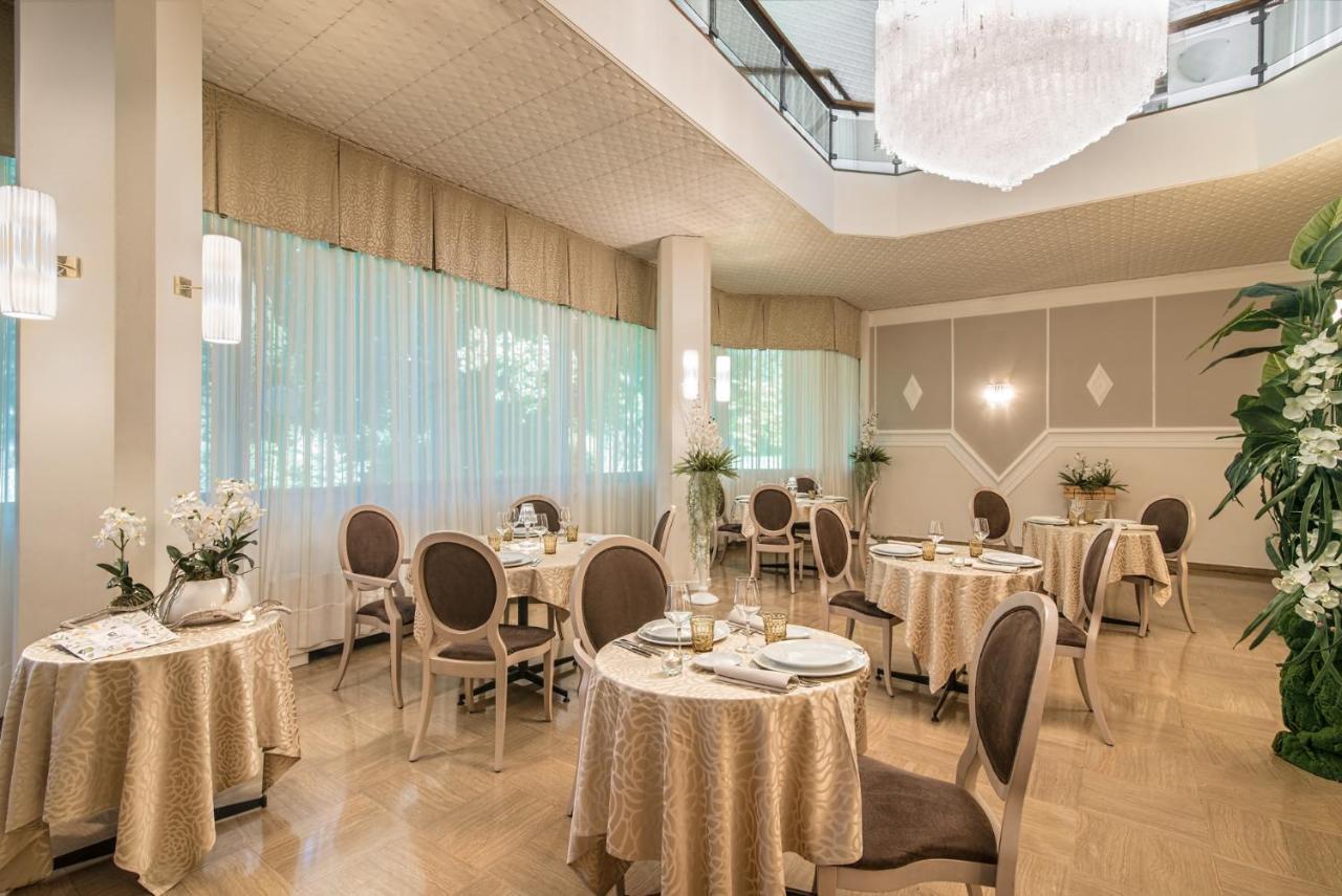 Hotel Eliseo Terme مونتيجروتو تيرمي المظهر الخارجي الصورة