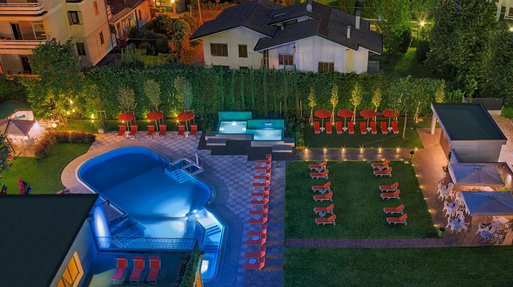 Hotel Eliseo Terme مونتيجروتو تيرمي المظهر الخارجي الصورة