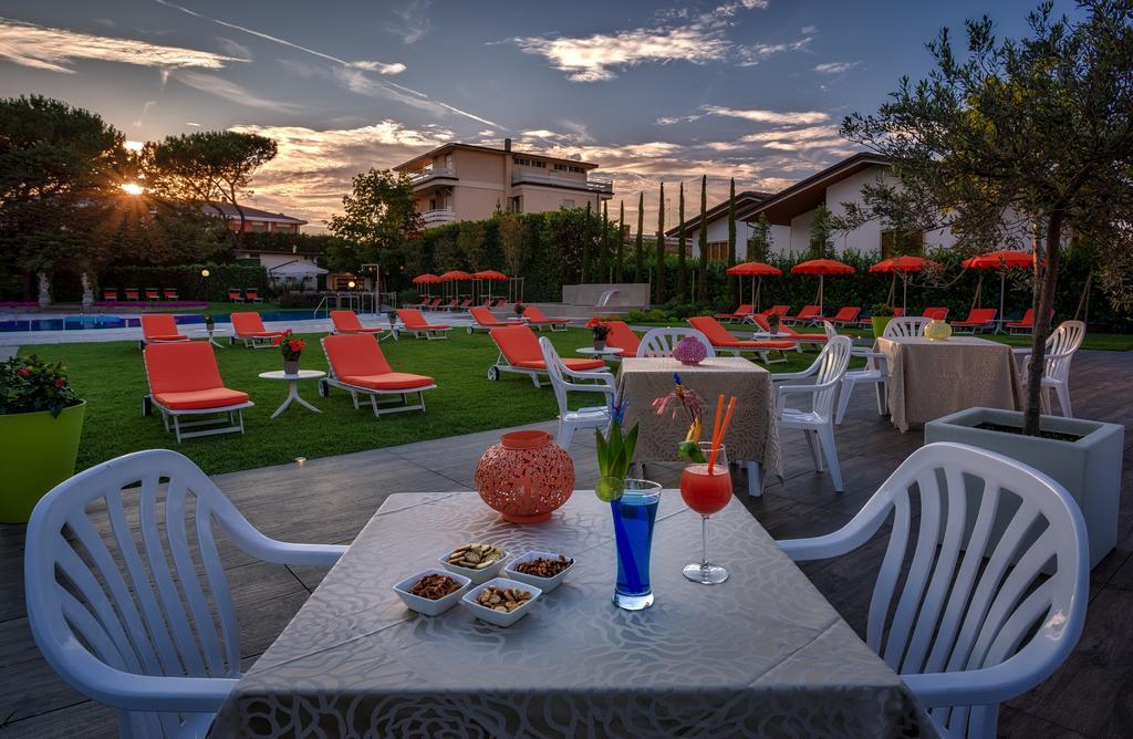 Hotel Eliseo Terme مونتيجروتو تيرمي المظهر الخارجي الصورة